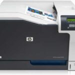 HP Color LaserJet CP5225n CE711A návod